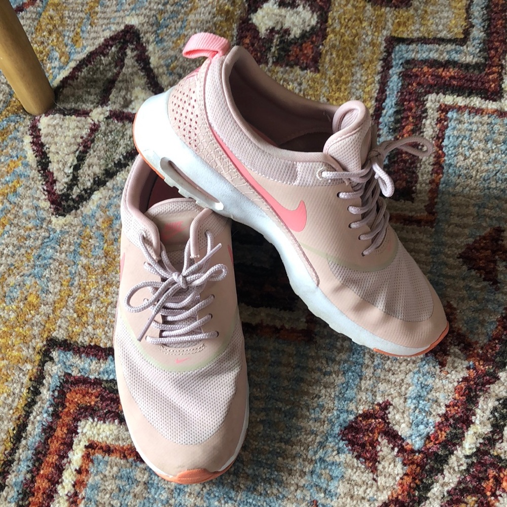 Nike Air Max Thea Sneakers